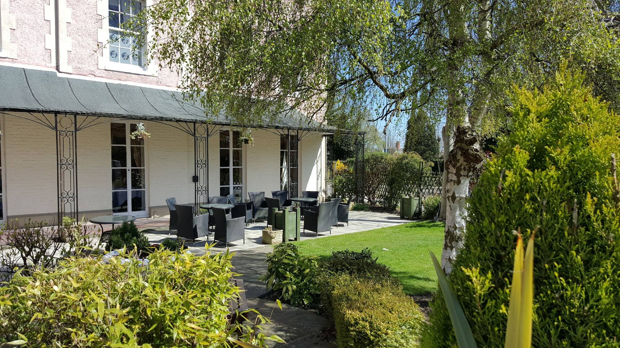 Rossett Hall Hotel Exterior photo